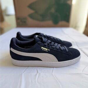 Puma suede classic+ peacoat new in original box